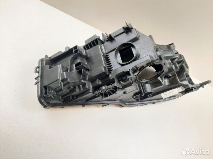 Корпус фары левый Bmw 7Er G11/G12 2019