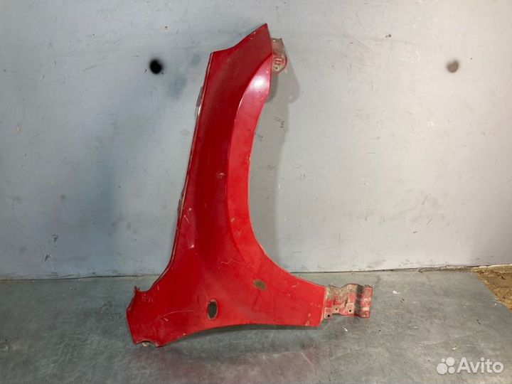Крыло переднее правое Suzuki Grand Vitara