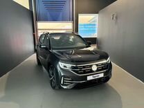 Новый Volkswagen Tayron 2.0 AMT, 2023, цена от 5 153 000 руб.