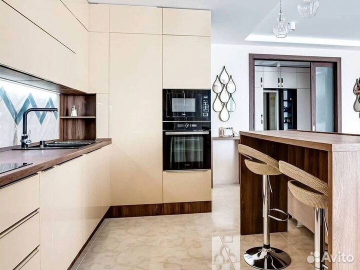 Кухонный гарнитур на заказ под ключ