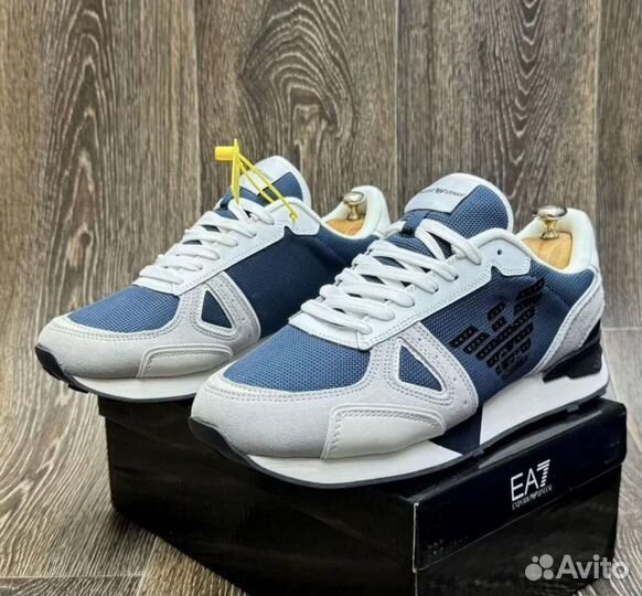 Кроссовки Armani