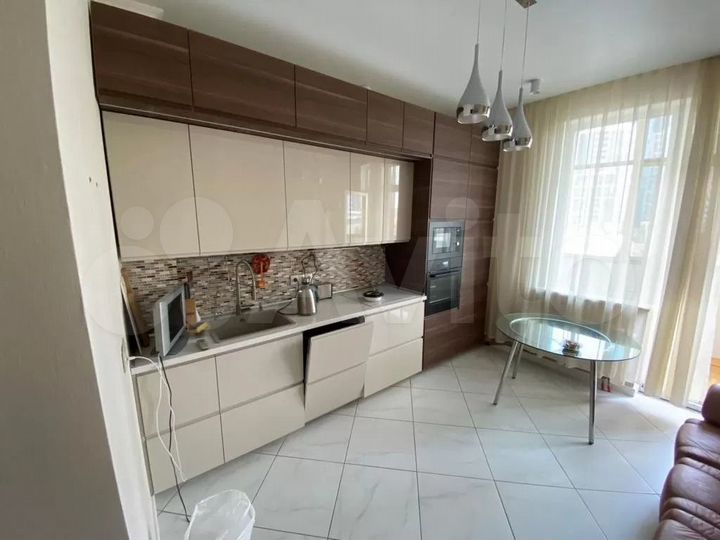 1-к. квартира, 46 м², 1/22 эт.