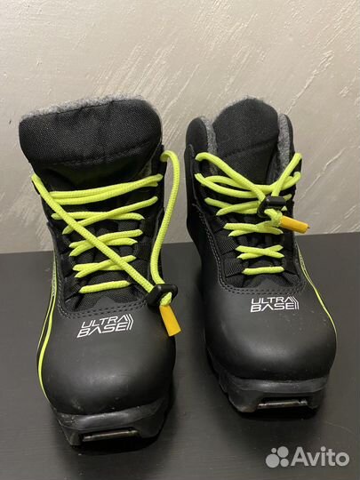 Ботинки лыжные