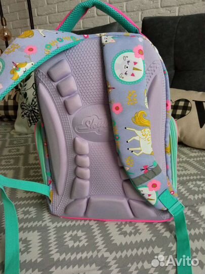 Школьный рюкзак (портфель, ранец)