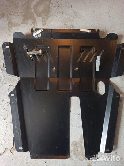 Защита картера двигателя Лада Ларгус