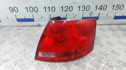 Фонарь задний правый audi A4 B7 (97G23MY01)
