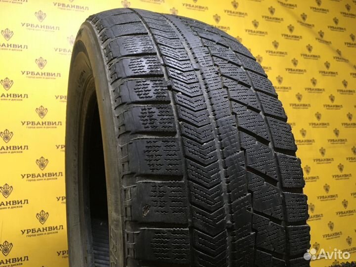 Bridgestone Blizzak VRX 205/60 R15 94S
