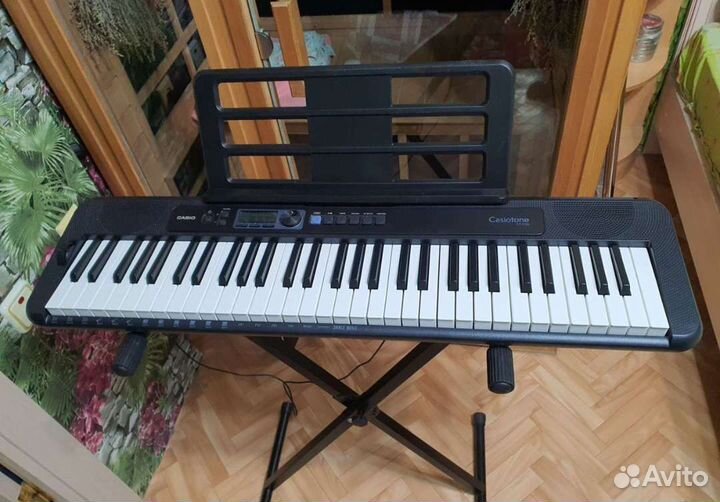 Синтезатор casio Casiotone CT-S300