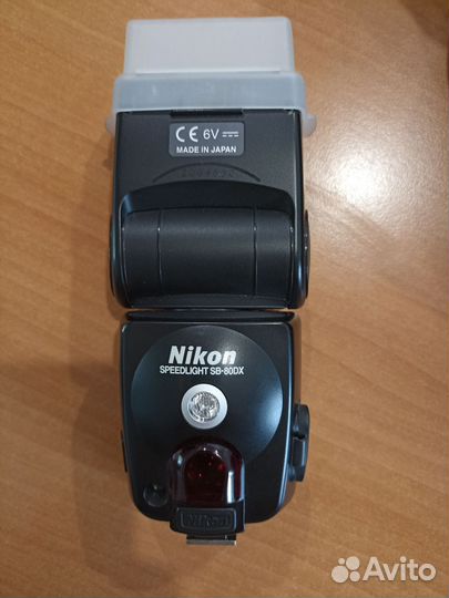 Вспышка камеры Nikon SB80DX