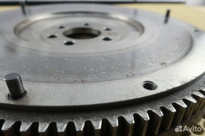 Маховик VW Polo Sedan, Skoda - cwva