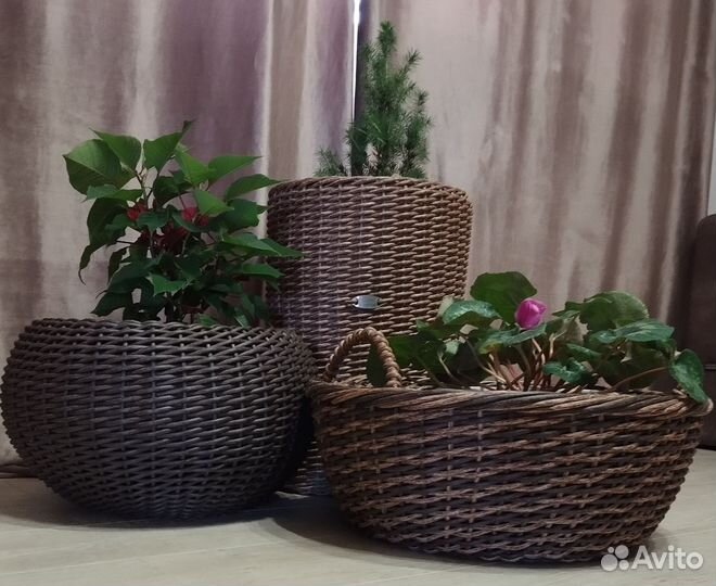 Кашпо из ротанга