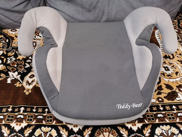 Автокресло бустер