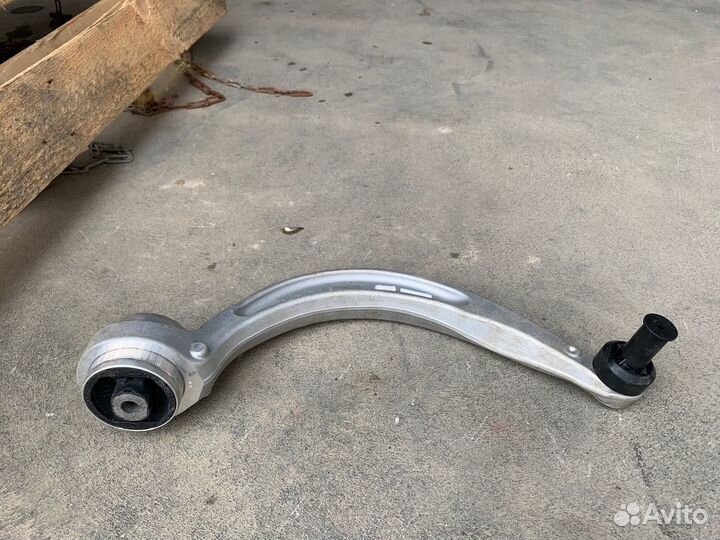 Рычаги передней подвески на Audi A4 B9
