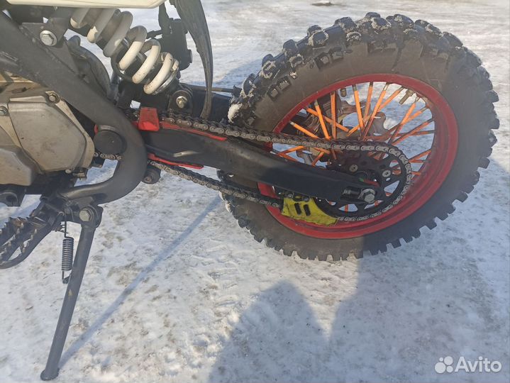 Мотоцикл питбайк Kayo Evolution YX150