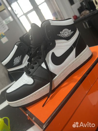 Кроссовки зимние женские 39 размер