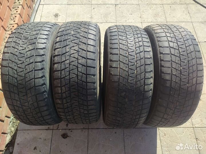 Bridgestone Blizzak DM-V1 9/55 R19
