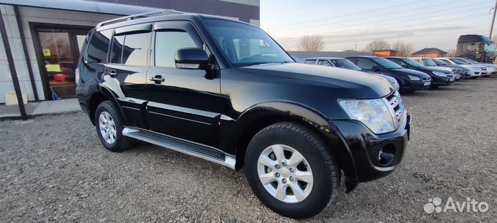 Mitsubishi Pajero 3.2 AT, 2011, 380 000 км