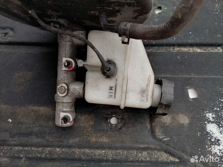 Главный тормозной цилиндркия сид