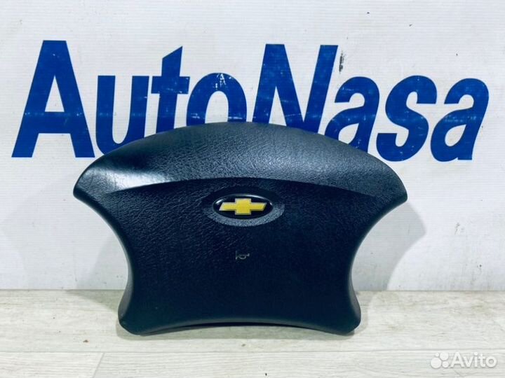 Кнопка звукового сигнала Chevrolet Niva 2123 2006