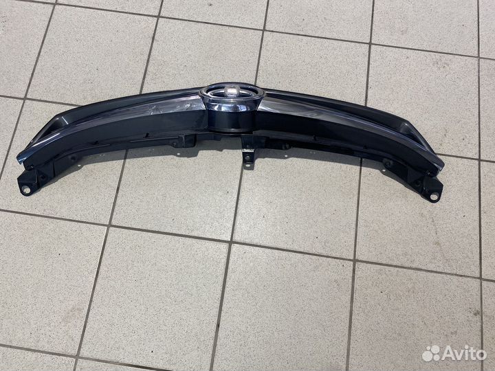 Решетка радиатора на toyota camry 55