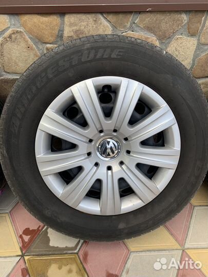 Bridgestone Dueler H/P 215/65 R16
