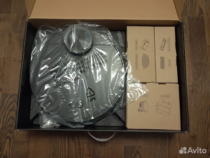 Робот пылесос IPlus L100