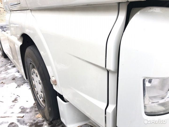 Продолжение двери правое Man