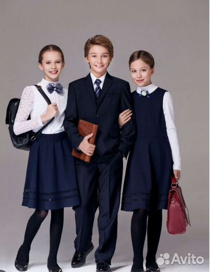 Школьная одежда для мальчиков и девочек