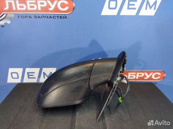 Зеркало правое Volkswagen Transporter
