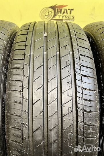 Goodyear EfficientGrip Performance 215/55 R17 94V