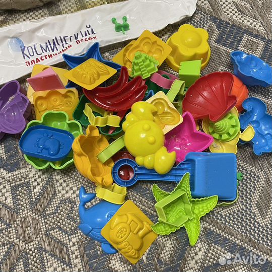 Кинетический песок с песочницей