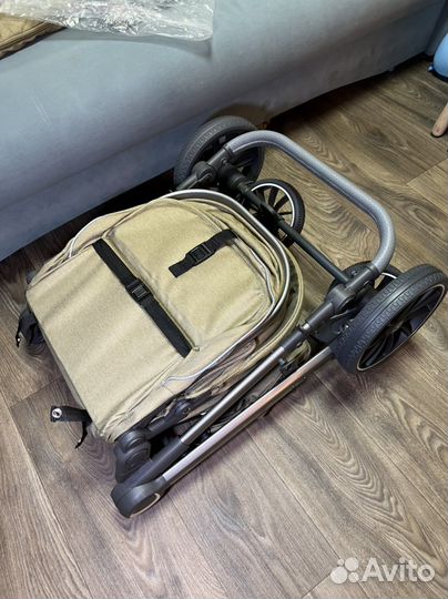 Коляска 2 в 1 luxmom V8