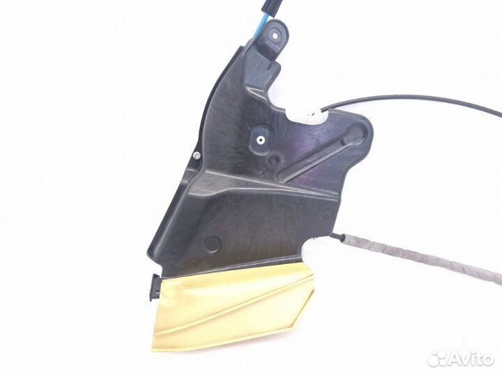 Замок двери задний правый Mercedes-Benz E-Class