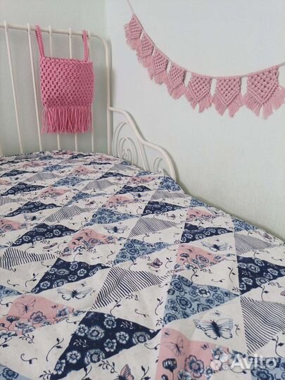 Гирлянда из флажков макраме. Ручная работа