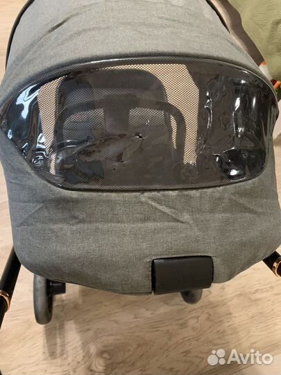 Прогулочная коляска carrello epica