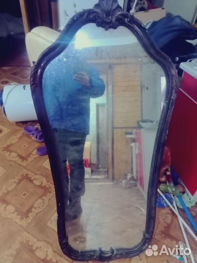 Зеркало старинное в раме
