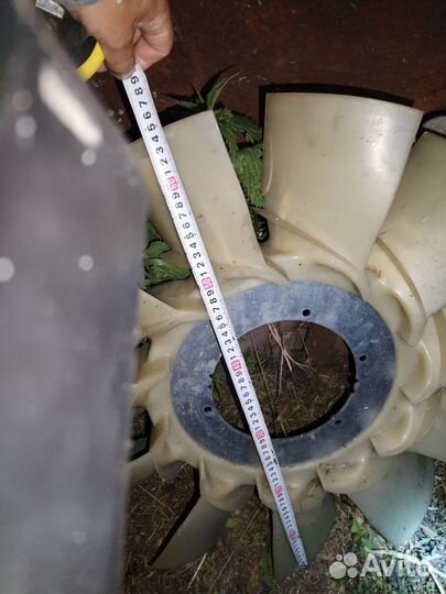 Вентилятор охлаждения радиатора renault