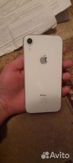 Телефон iPhone xr 64 гб