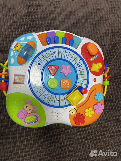 Музыкальный развивающий столик