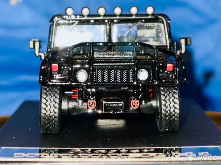 1:64 Hummer H1 v2