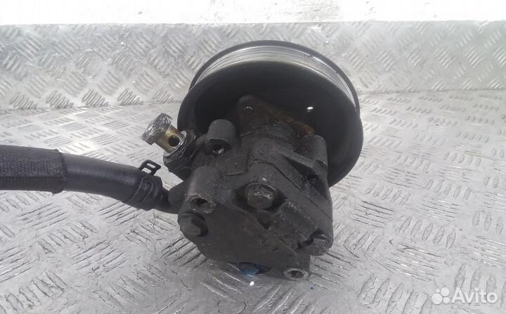 Насос гидроусилителя Audi Q7