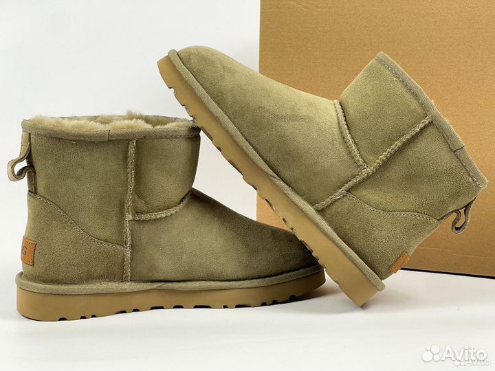 UGG Classic Mini II Boot Light Grey