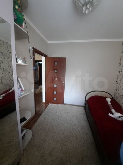 4-к. квартира, 73 м², 1/5 эт.