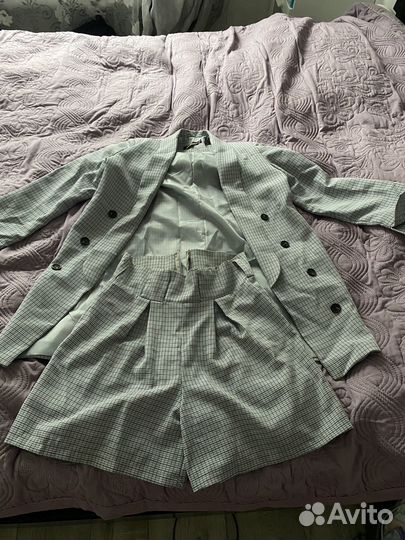 Продам женские вещи