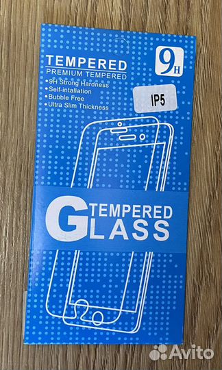 Защитное стекло для iPhone 4/4s и iPhone 5