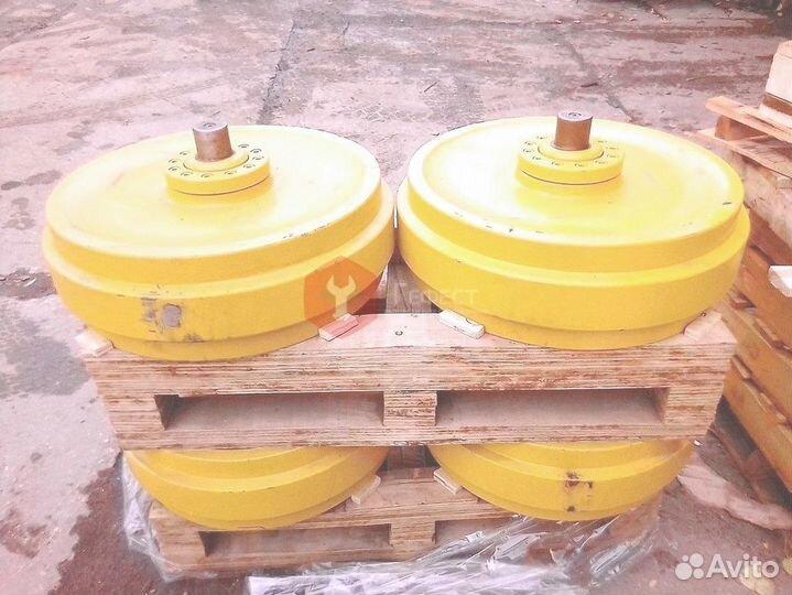 Ленивец Komatsu PC400-7