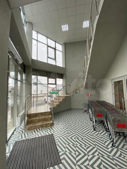 Свободного назначения, 740 м²