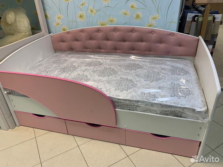 Кроватка Алиса с мягкой спинкой и бортиком