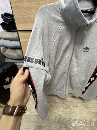 Свитшот umbro