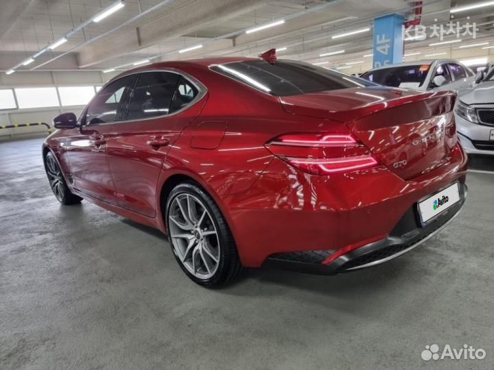 Genesis G70 AT, 2021, 13 000 км